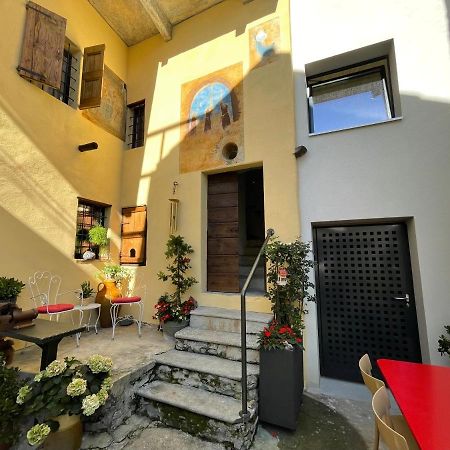 Osteria Centrale - B&B Cugnasco エクステリア 写真
