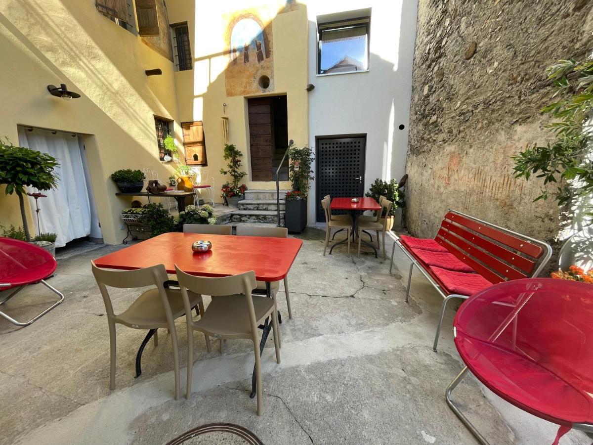 Osteria Centrale - B&B Cugnasco エクステリア 写真